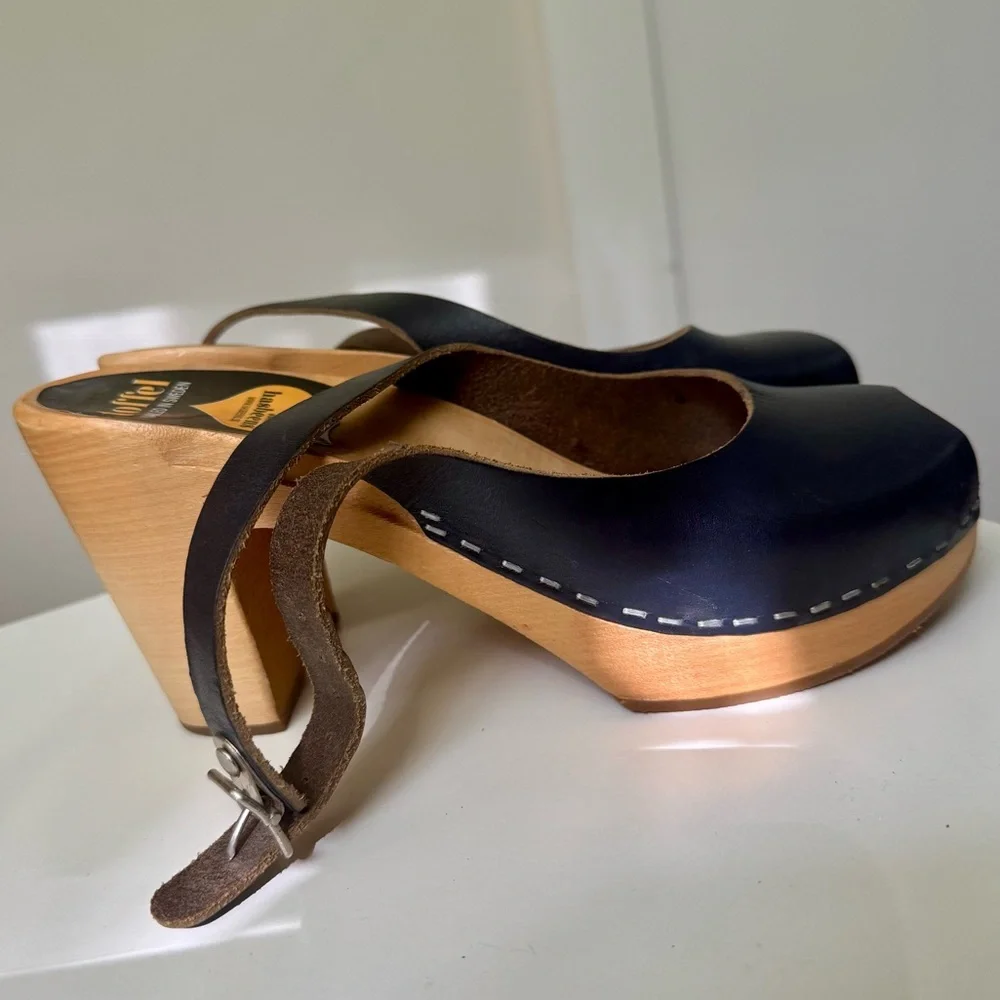 Swedish Hasbeens Blue Leather Peep-Toe Clogs - Picture 3 of 4